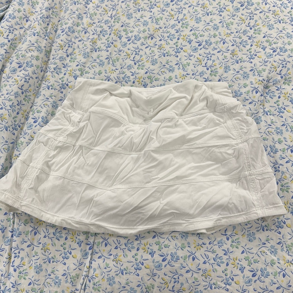Lululemon white skirt